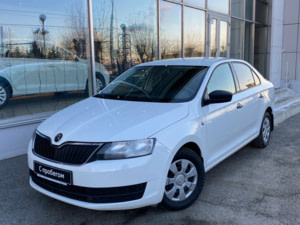 prodazha avtomobilej s probegom v gorode