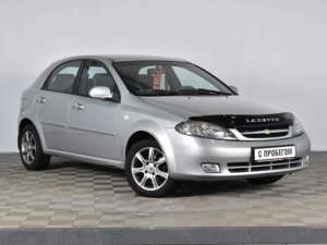 avtomobili s probegom v nalichii v seti